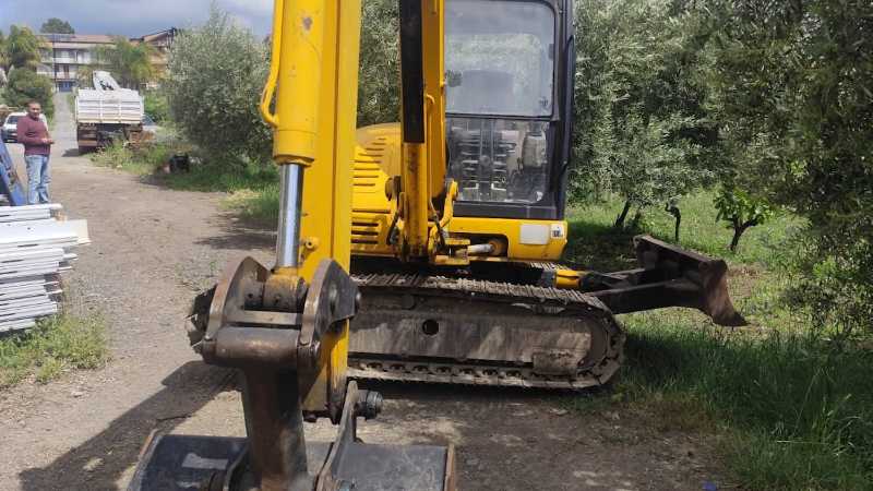 OmecoHub - JCB 8052